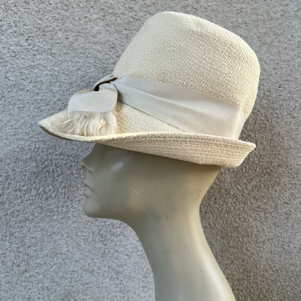 Vintage bucket fabric sun hat beige with grosgrain ribbon Patrice sz 21”.